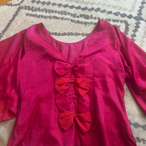 vintage shifting fabric blouse with bows on the back- duo chrome - Picture 11 of 12